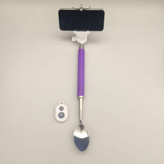 Selfie spoon