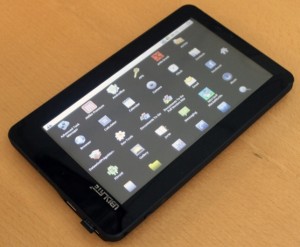 14 lakh Aakash tablet booked in 14 days