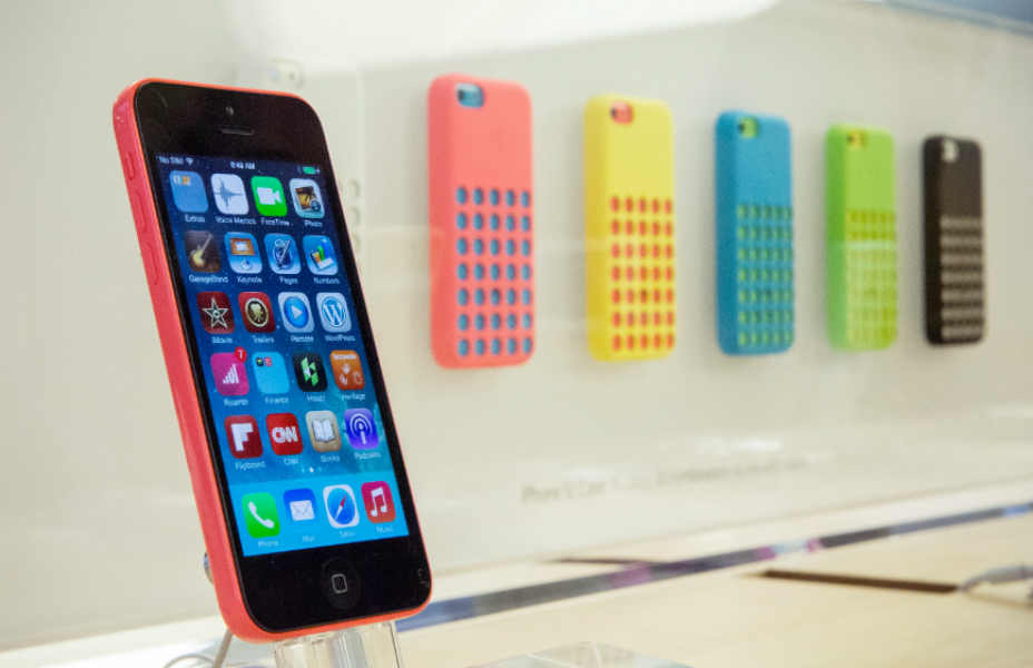 Apple Iphone 5c 8gb Launched In India For Rs 37 500