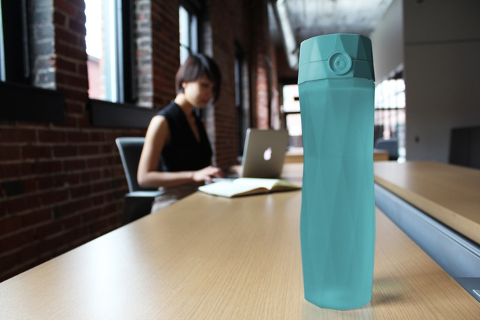 This smart water bottle will remind you to stay hydrated