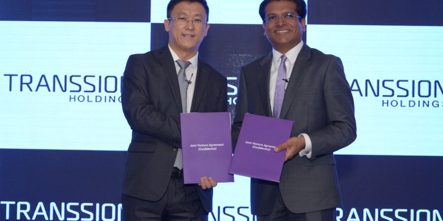 Left- Mr. Lin Qin, Vice-President, Transsion Holdings Right- Mr. Dilip ....