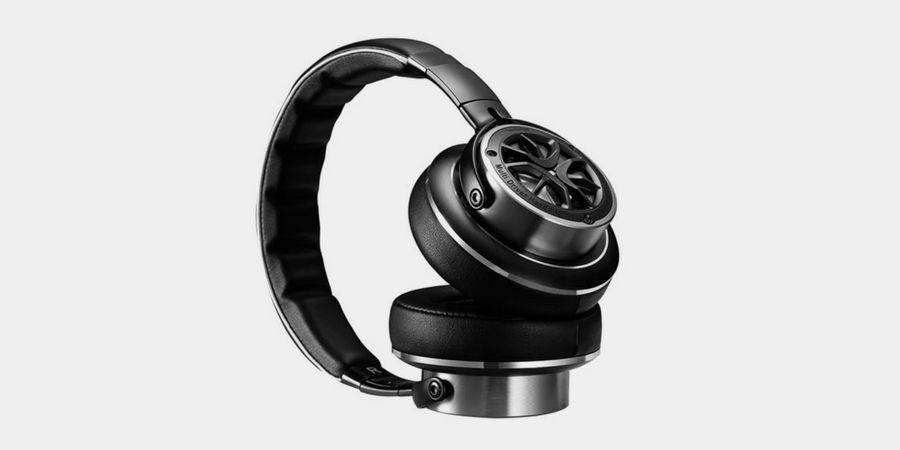 1More Triple Driver over-the-ear studio headphones launched in India for Rs. 19,999