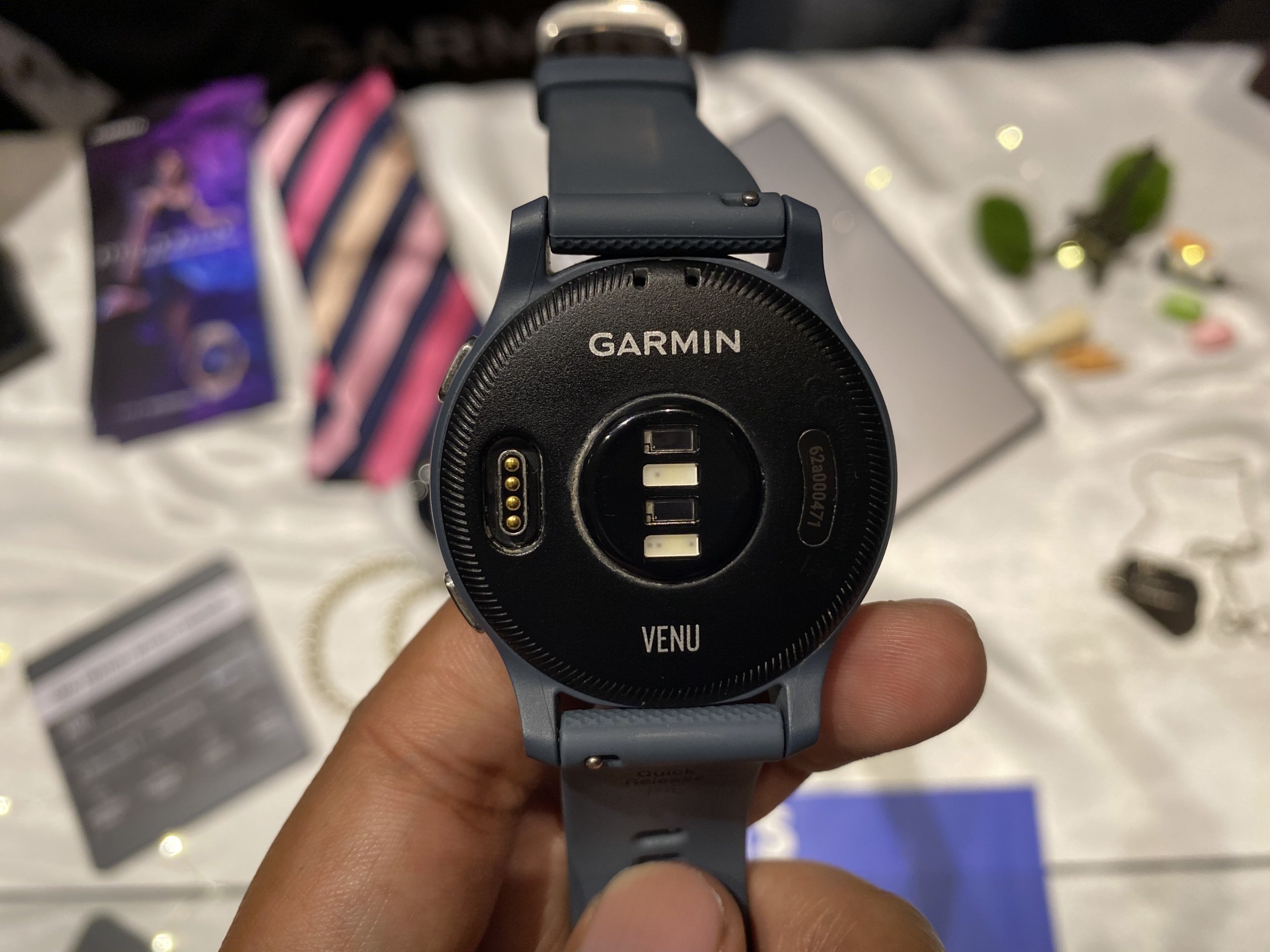 Garmin Venu with AMOLED display, active heart rate tracking launched