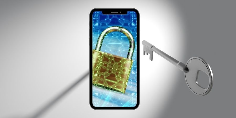 7 Best Free Apps to Hide Photos and Videos on iPhone