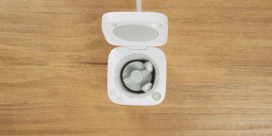 Now there’s a washing machine to clean your earbuds