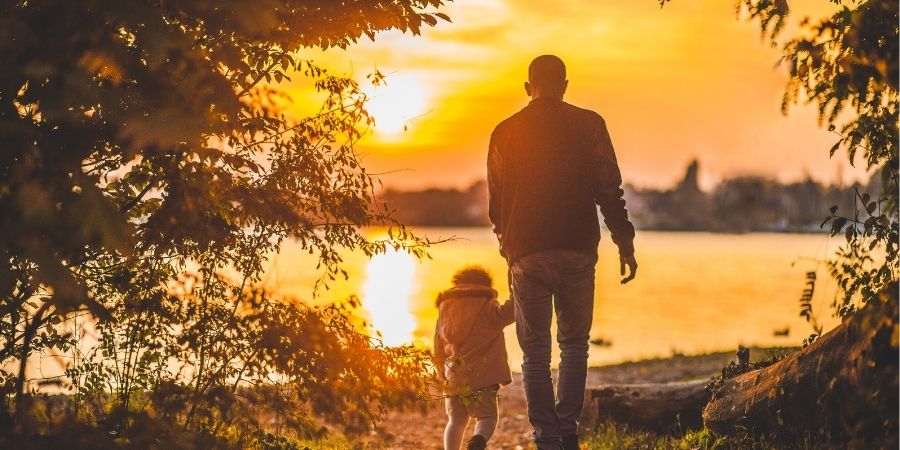 15 Best Tech Gift ideas for Father: Father’s Day Gift Guide