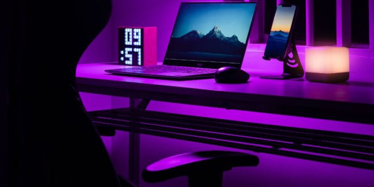 7 Best Gaming Desks – Gaming Tables