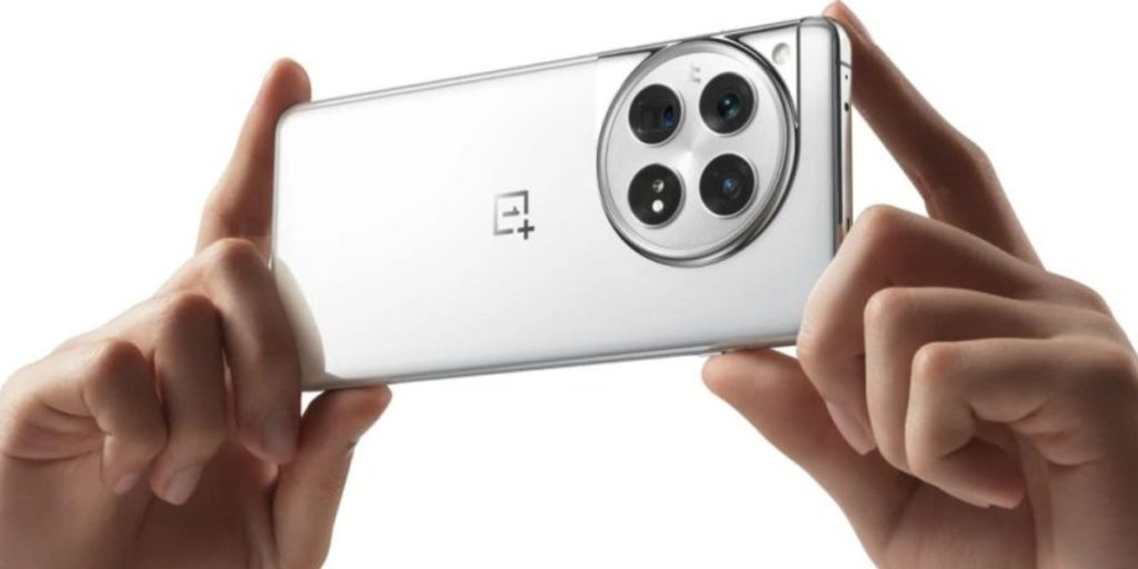 OnePlus 12 Glacial White Edition