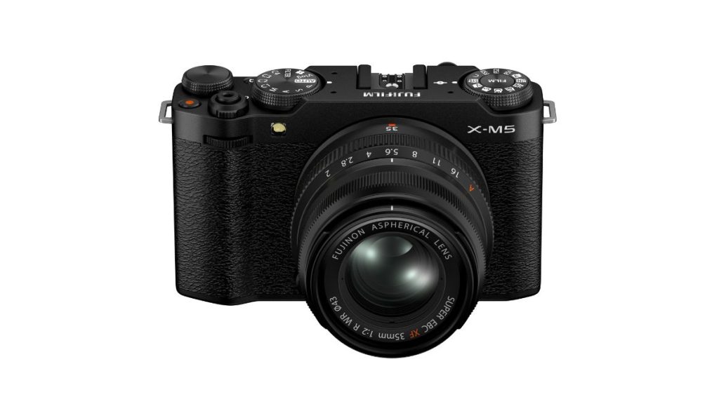 FUJIFILM X-M5