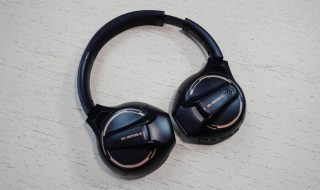 Nu Republic Starboy 6 Review: A Flashy Gaming Headphone with Good Sound