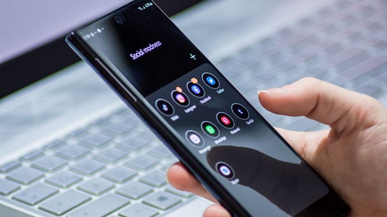 India Smartphone Market Sees Worst Q1 in Six Years, Shipments Decline