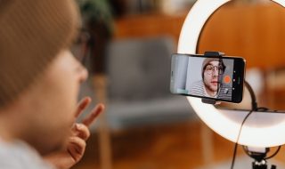 Nearly 60% of Top Influencers Promote Illegal Products, Says ASCI