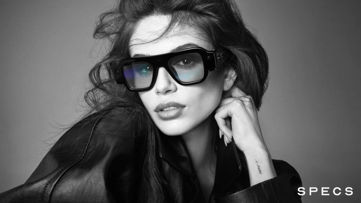 Snap Unveils SPECS AR Glasses With Built-In AI, Navigation and a 115-Inch Virtual Display